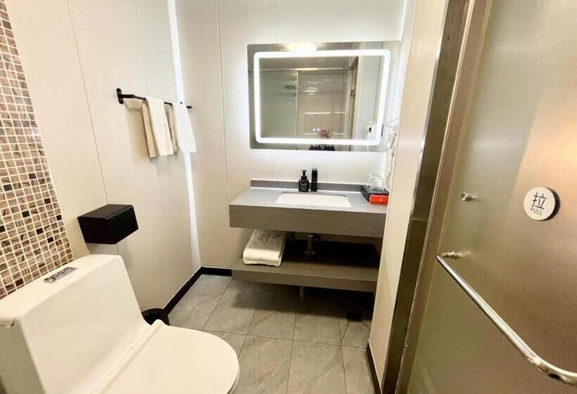 Номер Deluxe, Yilong Yitang Hotel Kunming Railway Station Joy City Center