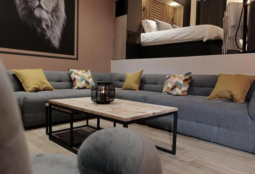 اتاق استاندارد, Zanzibar Suite