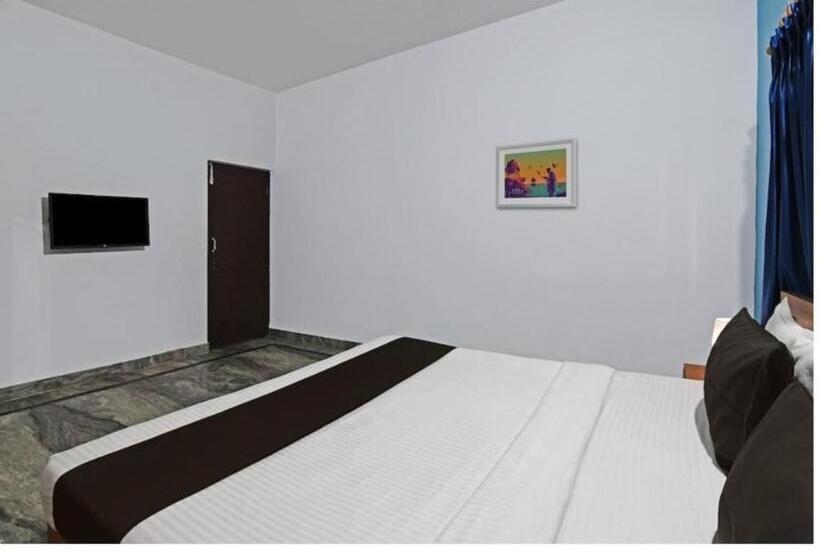 Номер Economy, Elite Stay Near Baramunda Bus Stand Couple Friendly Best Seller By Mor Services