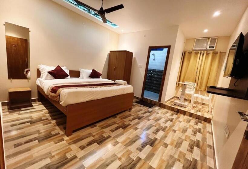 اتاق استاندارد, Royal Regency Palace Vijay Chowk Gorakhpur