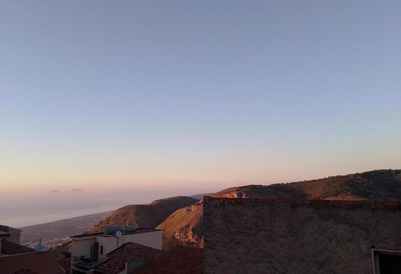 Номер Стандарт, Casa Al Castello B&b