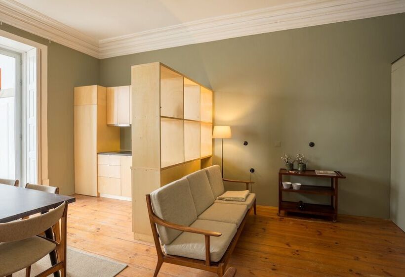 اتاق لوکس با بالکن, Oporto City Flats   Casa Da Picaria