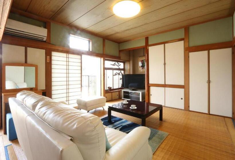 Четырехместный Номер Стандарт, Hitoyoshi Morinohall Ladies In  Female Only