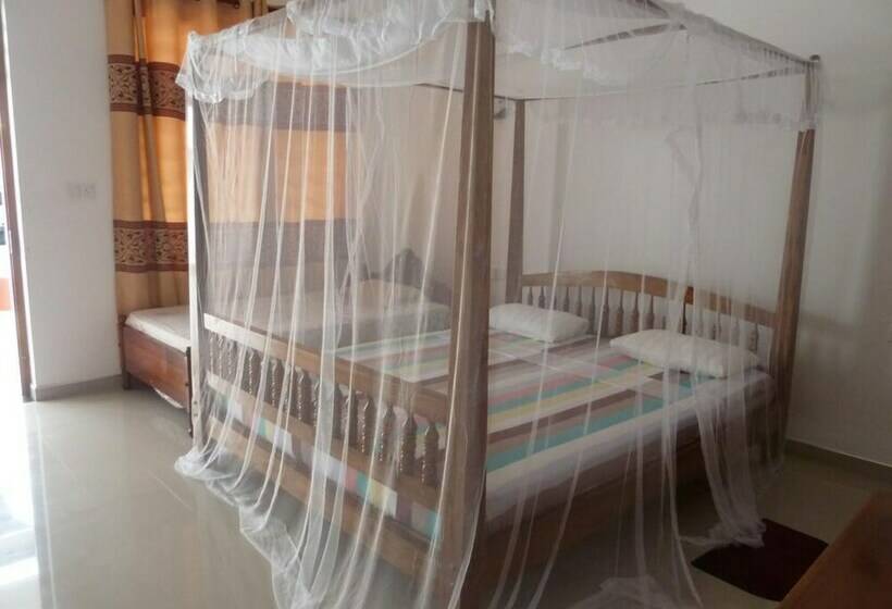 Номер Стандарт, Samaru Beach House