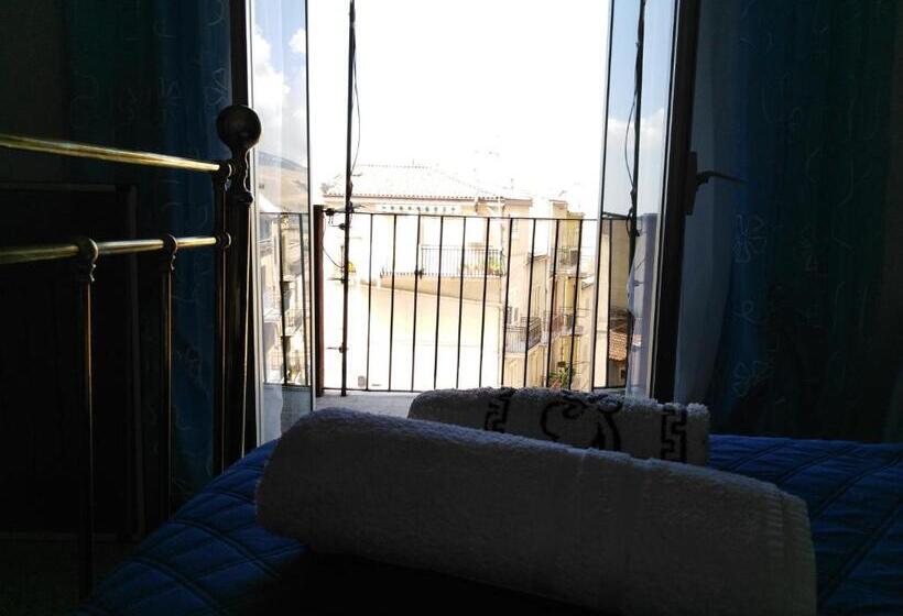 اتاق استاندارد, Karima