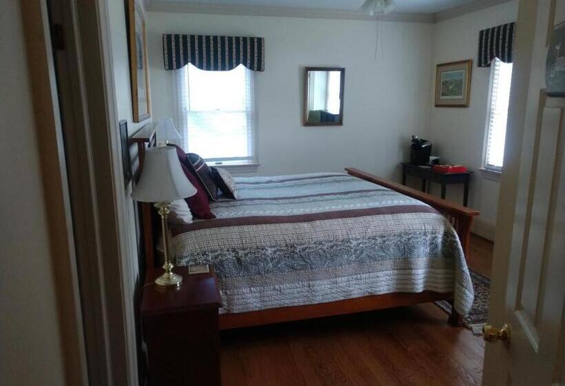 Люкс Кровать Кинг, Virginia Cliffe Inn