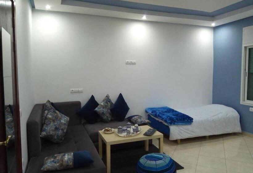 스탠다드 룸, Studios Taha