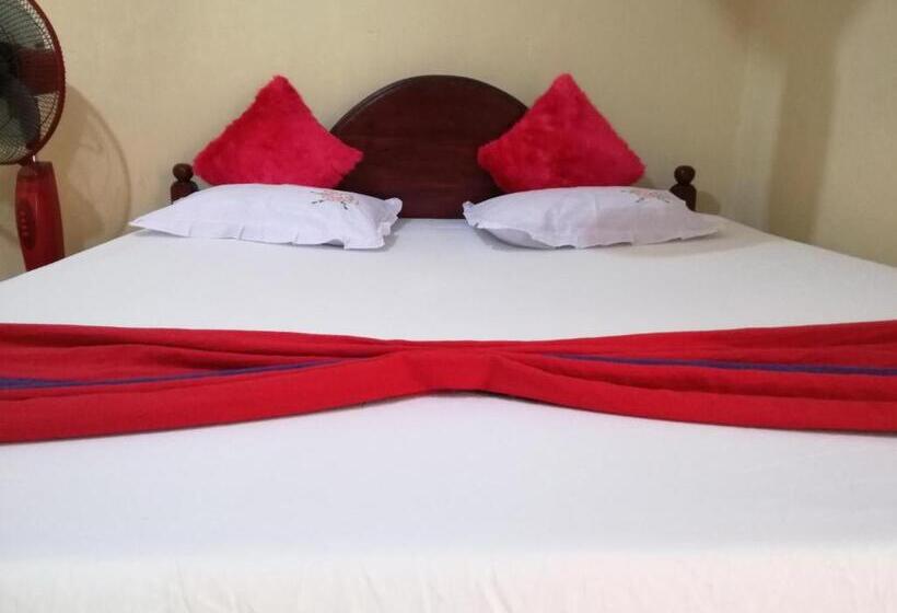 Номер Стандарт, Pinthu Home Stay
