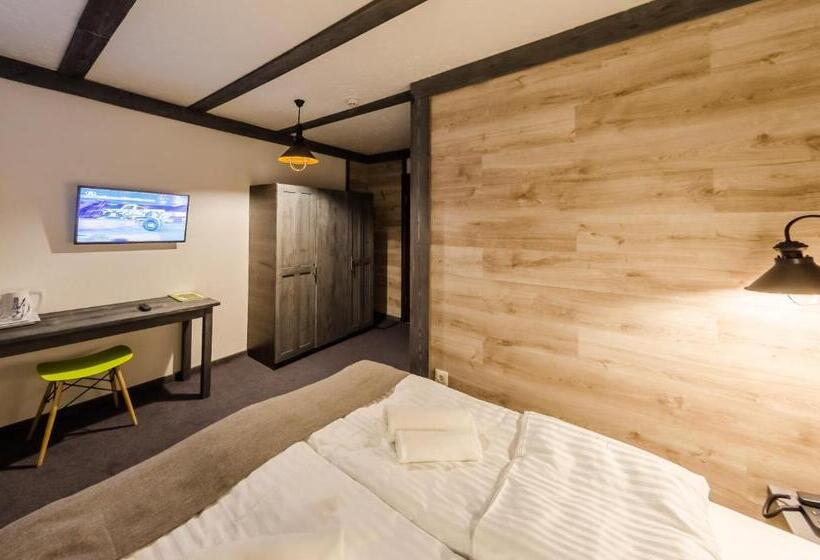 标准间, Chalet Crepdechine