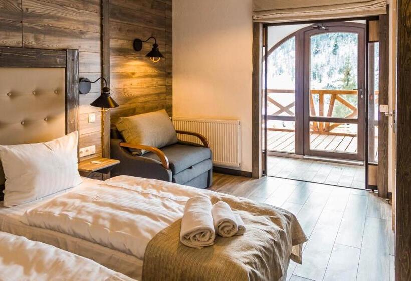 标准三人间, Chalet Crepdechine