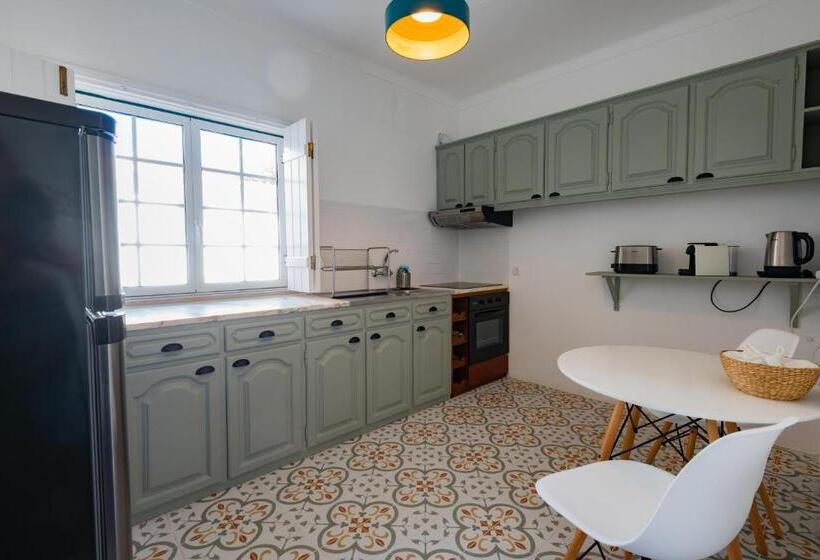 Апартаменты 3 Спальни, Villa Eira