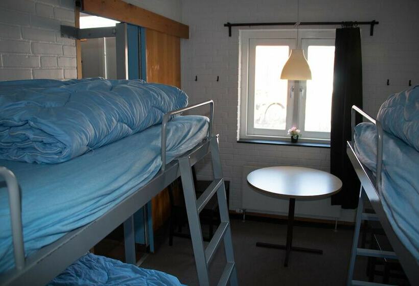 اتاق استاندارد چهار تخته, Danhostel Helsingør