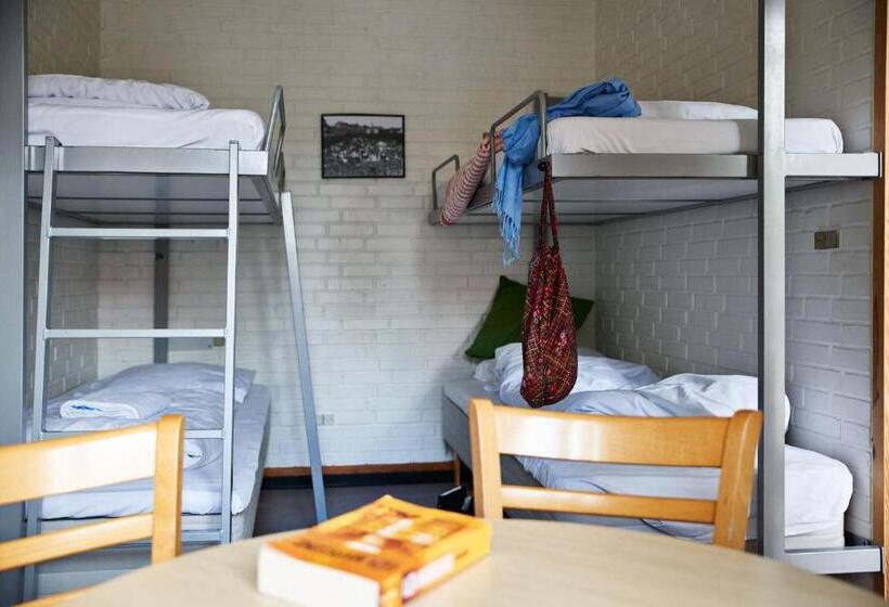 اتاق استاندارد چهار تخته, Danhostel Helsingør