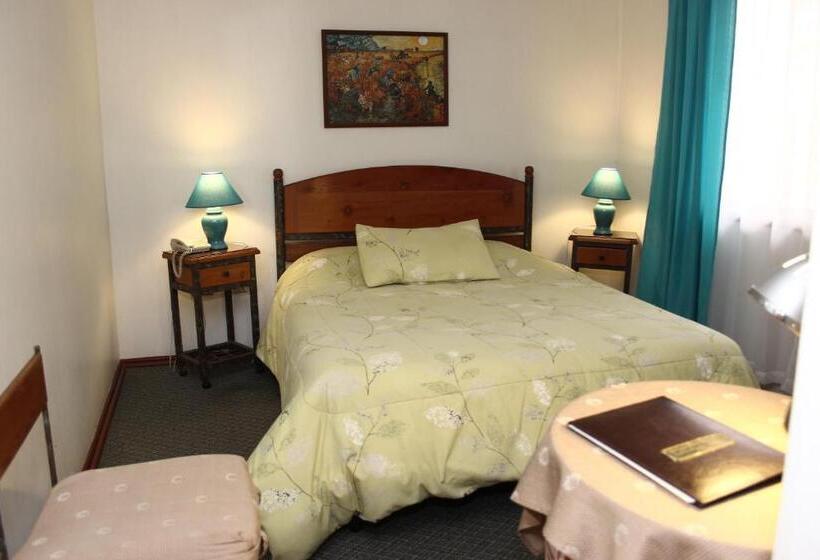 Номер Стандарт, Boutique 3 Poniente