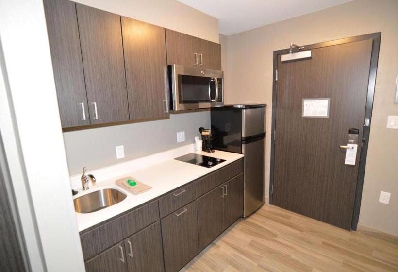 Quarto Estandar para Deficientes Físicos, Best Western Plus Pasadena Inn And Suites