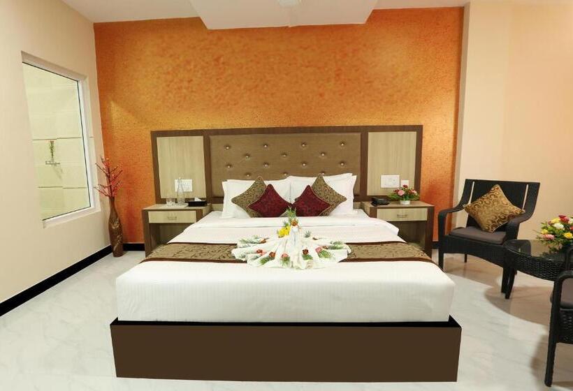 Люкс Deluxe Кровать Кинг, Casita Inn,yercaud