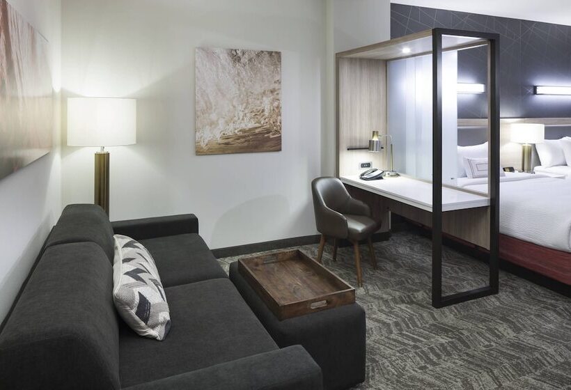 סוויטה עם מרפסת, Springhill Suites By Marriott Clearwater Beach
