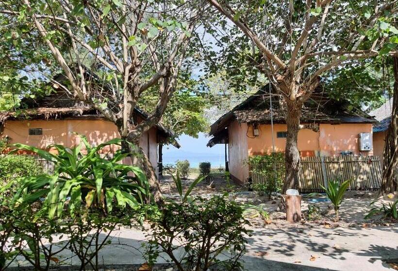 스탠다드 방갈로, Kradan Beach Resort