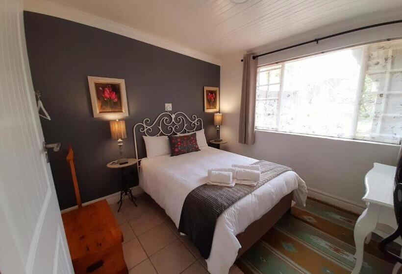 סוויטת 2 חדרי שינה, At 98 On Lynburn Guest House