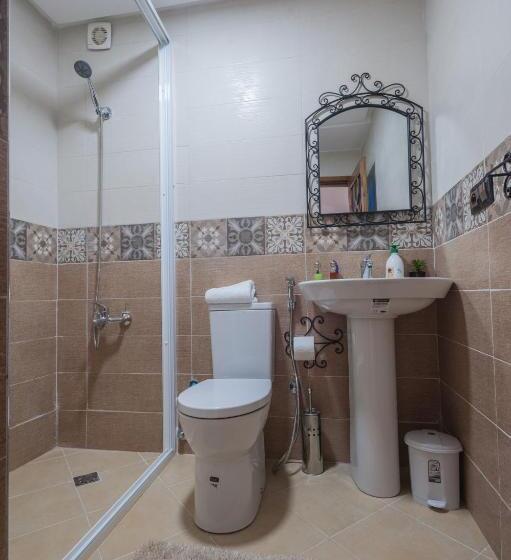 חדר אקונומי, Puerta Azul