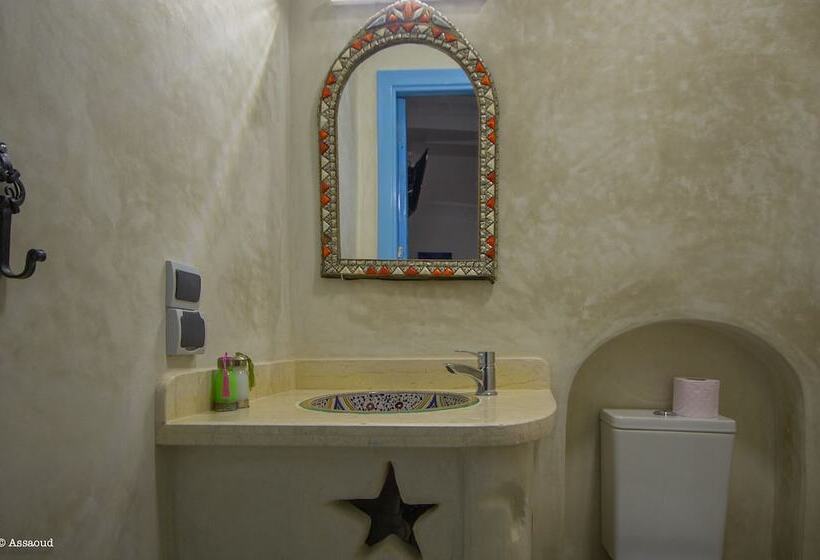 דירה קלאסית חדר שינה אחד, Puerta Azul
