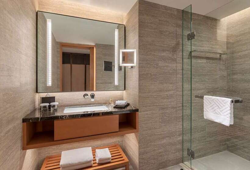 اتاق لوکس با چشم‌انداز, Hilton Hotel & Convention Jabal Omar Makkah