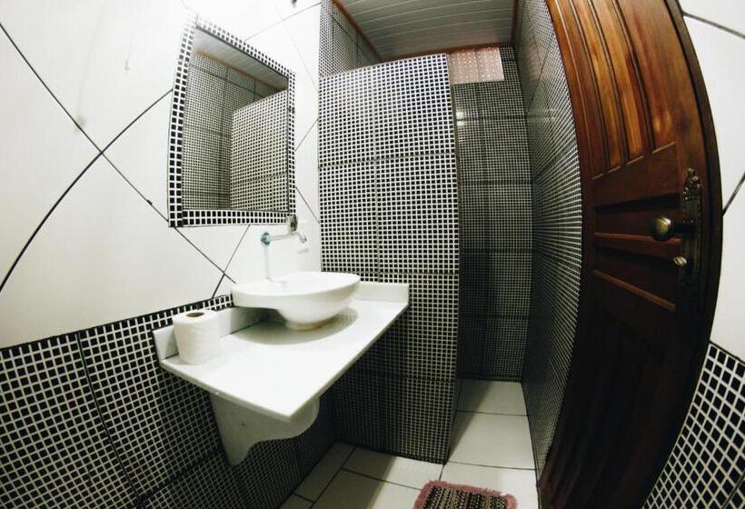 اتاق خانوادگی, Hostel Da Bruna   Botafogo
