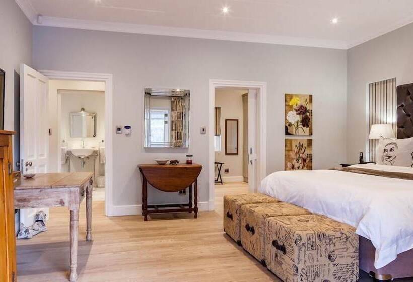 ３ベッドルームハウス, Karoo View Cottages