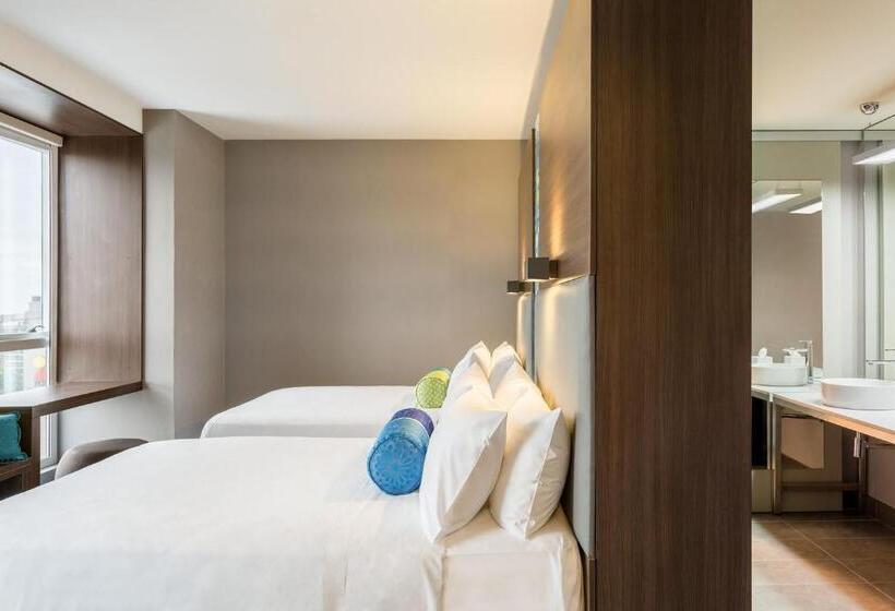 Номер Стандарт Вид на Реку, Aloft Montevideo Hotel Marriott International