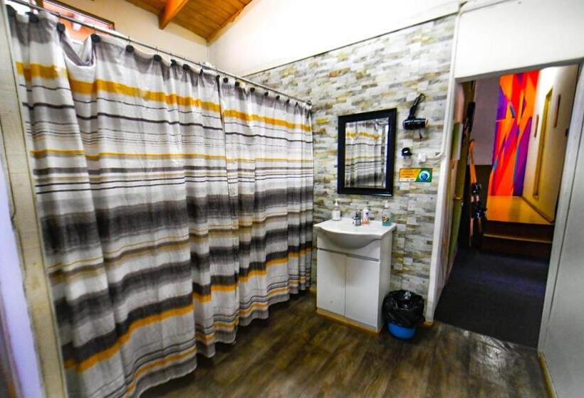 Quarto Estandar Banheiro Compartilhado, Gecko Hostel