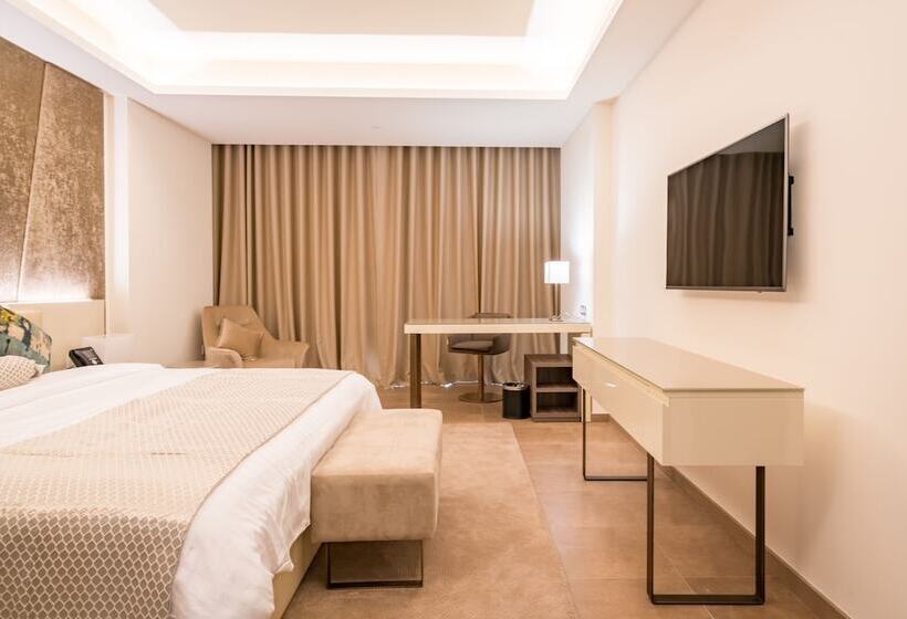 اتاق پرمیوم با چشم‌انداز دریا, The Grove Hotel & Conference Centre Bahrain