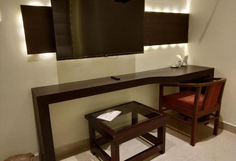 Номер Deluxe, Star Inn