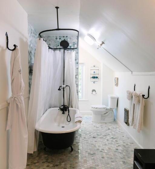 Quarto Estandar Cama King, Stanley House Inn