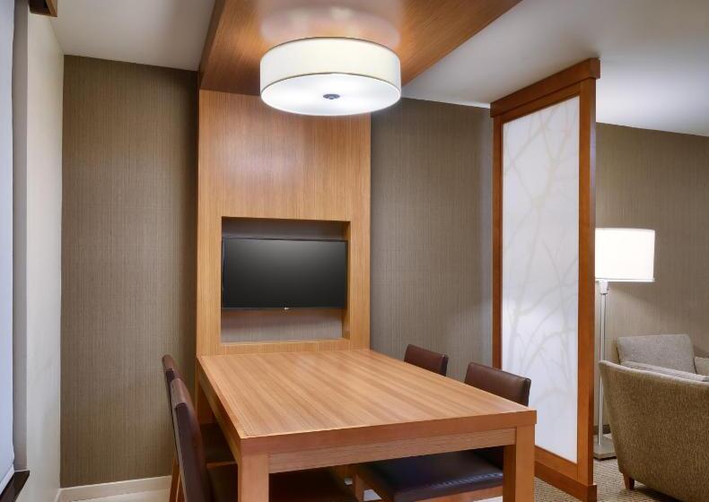 سوئیت با تخت بزرگ, Hyatt Place Boise/downtown