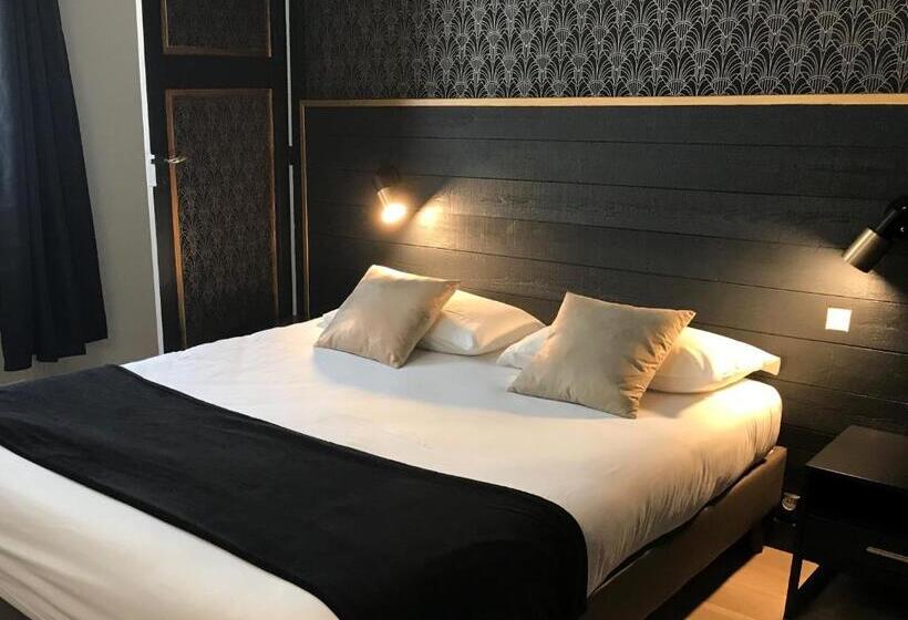 Номер Стандарт Трехместный, The Originals Boutique, Hôtel Victoria, Châtelaillon Plage