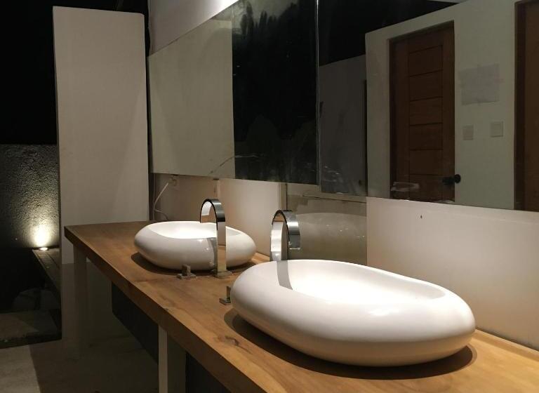스탠다드 싱글 룸, The Hide Hostel At Canggu