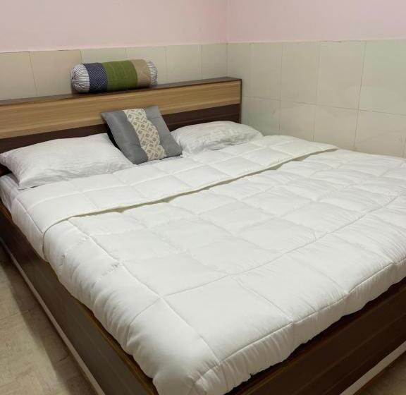 اتاق استاندارد با تخت بزرگ, Hp Hotel   Hotel Pentoz