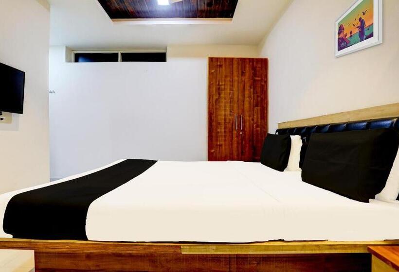 Трехместный Номер Классика, Oyo Aamrai Resort