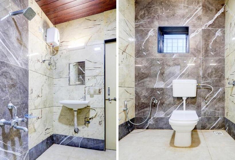 Трехместный Номер Deluxe, Oyo Aamrai Resort