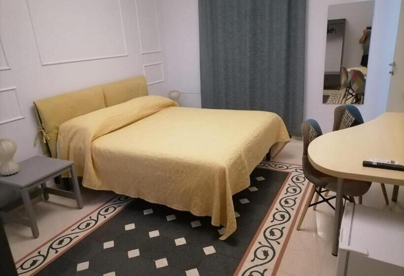اتاق استاندارد سه نفره, B&b Dolce Casa