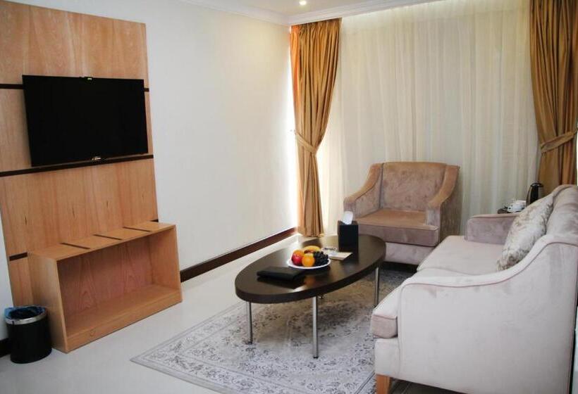 Апартаменты 2 Спальни, Almuhaidb Residence Al Jubail
