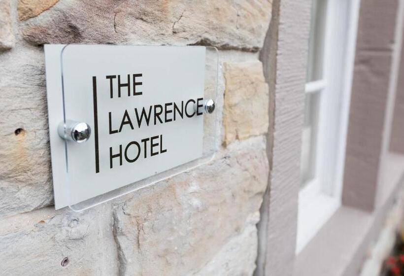 家庭间, The Lawrence