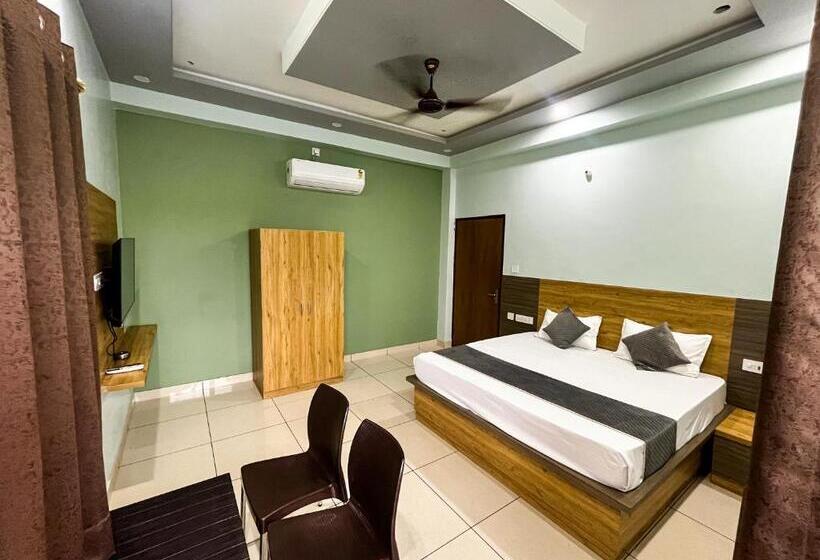 Номер Deluxe с Балконом, Janki Palace Hotel & Restaurant