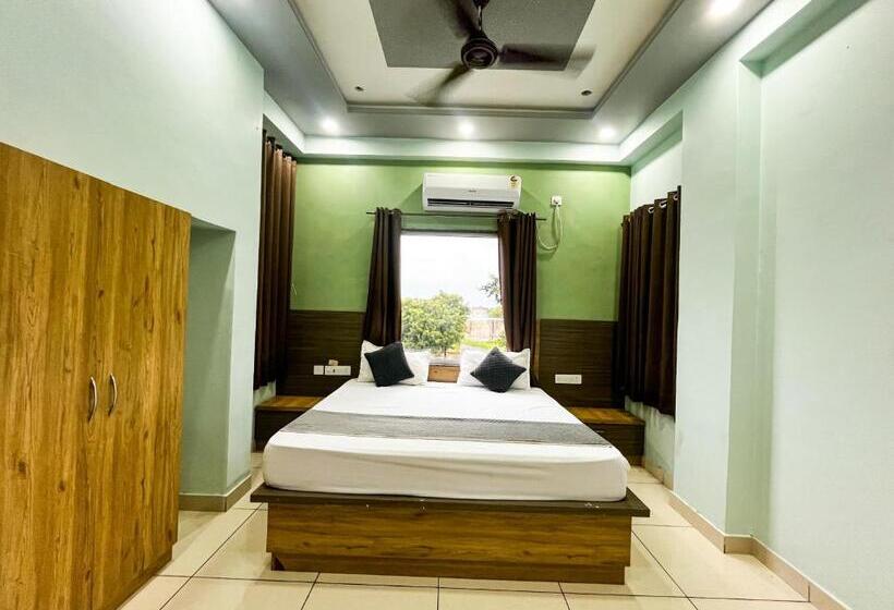 Quarto Deluxe com Sacada, Janki Palace Hotel & Restaurant