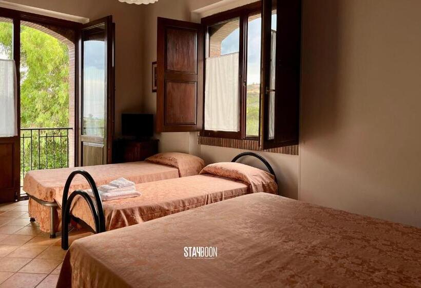 Четырехместный Номер Deluxe, Villa Lagaria