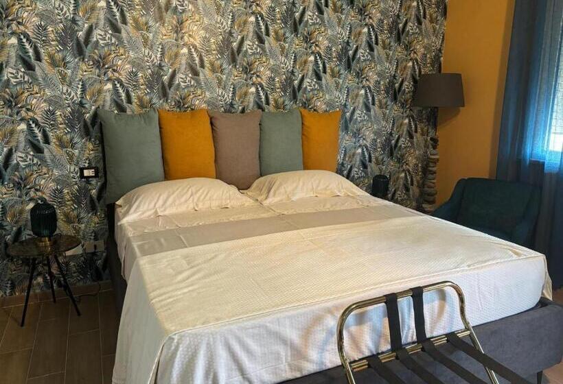 Номер Стандарт с Гидромассажем, Dojo Idro Rooms