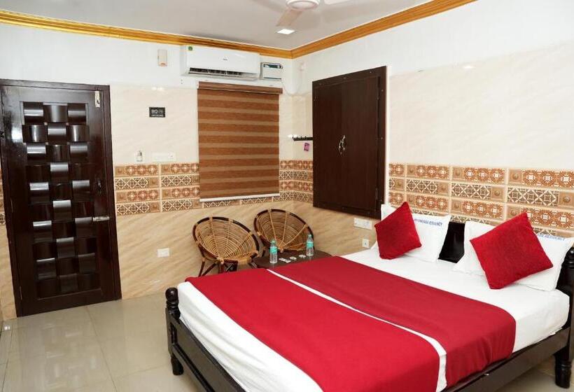 Номер Deluxe, Sri Vinayaga Residency
