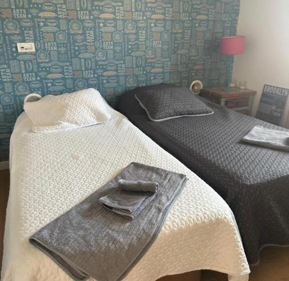 Номер Стандарт с Балконом, Confortable Double Room& Pool