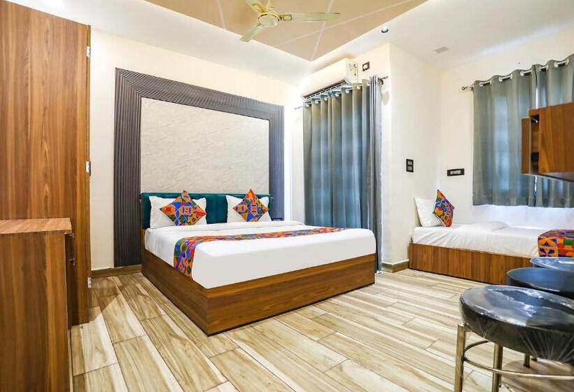 Quarto Superior, Fabhotel Vasudha