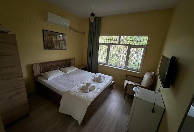 Номер Стандарт, Home S Butik